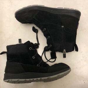 Uggs   Lace ups